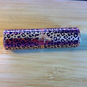 Charlotte Tilbury Hot Lips Lipstick 2 - Glowing Jen (soft rose)